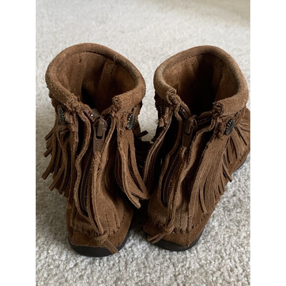 MINNETONKA Moccasins Ankle High Top Fringe Boots Brown Suede Size 7 Back Zip - Picture 8 of 11